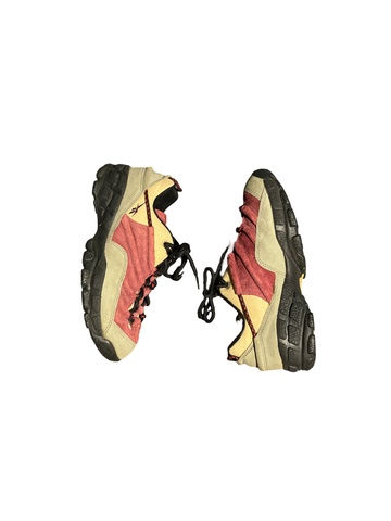 (Sz 8.5) Vintage Reeboks (Hiking)