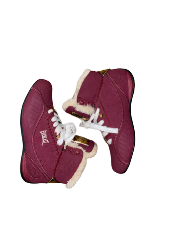 (Sz 6) Women’s Burgundy Everlast Fur Shoes