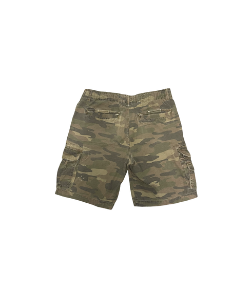(36) Camo Cargo Shorts