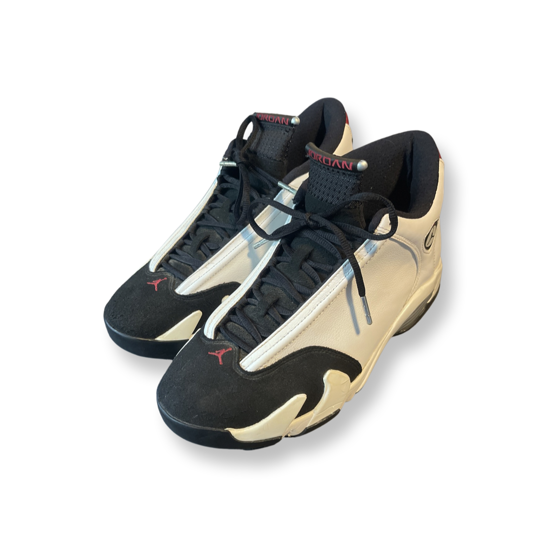 (Sz 9) “Black Toe “ Jordan 14s