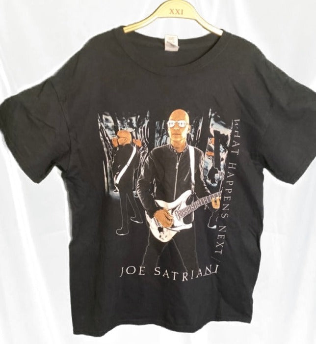 (M)Joe Satriani “What Happens Next”Tour Graphic T-Shirt