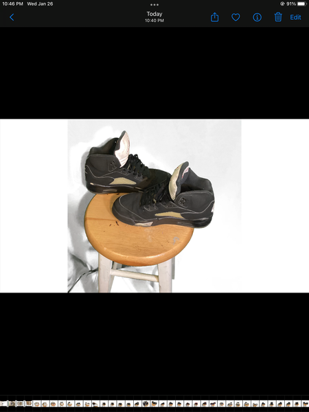 (Sz 8.5) Black Metallic 5’s