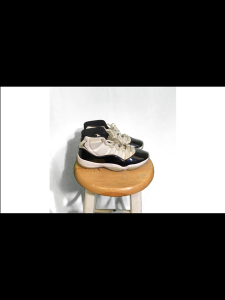 (Sz 8)  Concord 11s