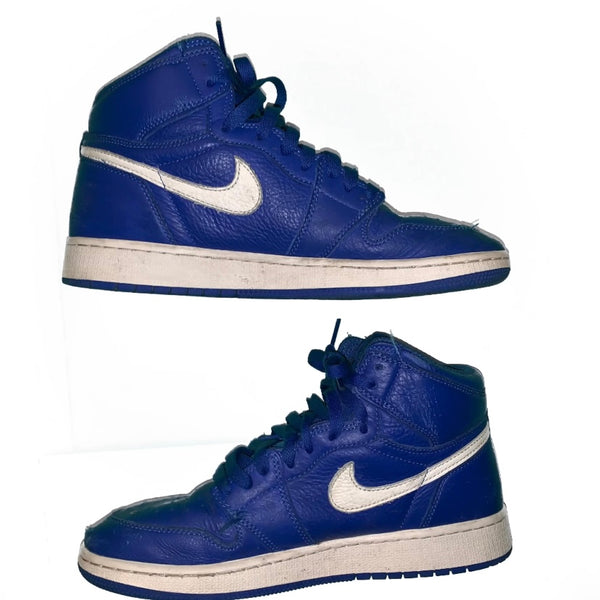 Air Jordan 1 Retro High OG Hyper Royal