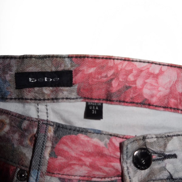 (31) Floral pattern Jeans