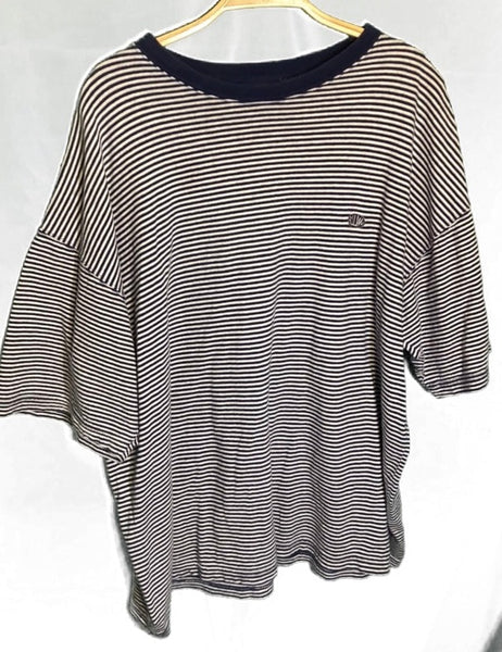 (L) “Bum”Striped Tee