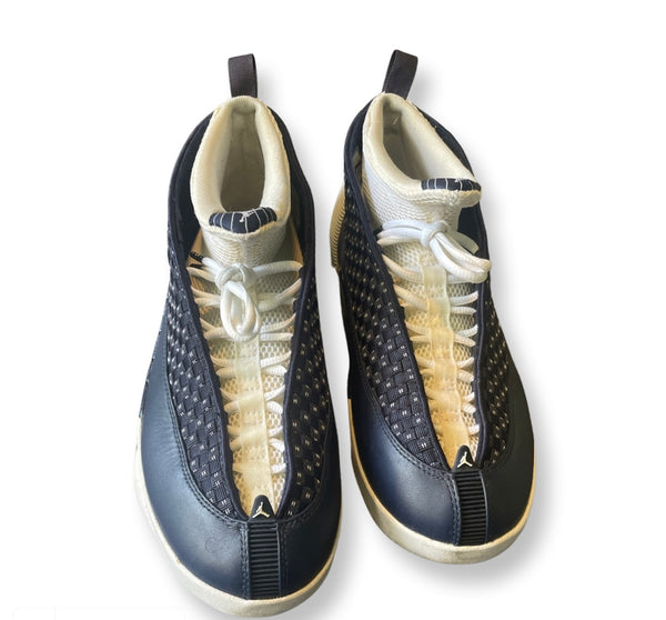 (Sz 9.5) Jordan 15 “Obsidian ”