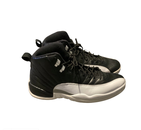 (Sz 11) “Playoff” Jordan 12s