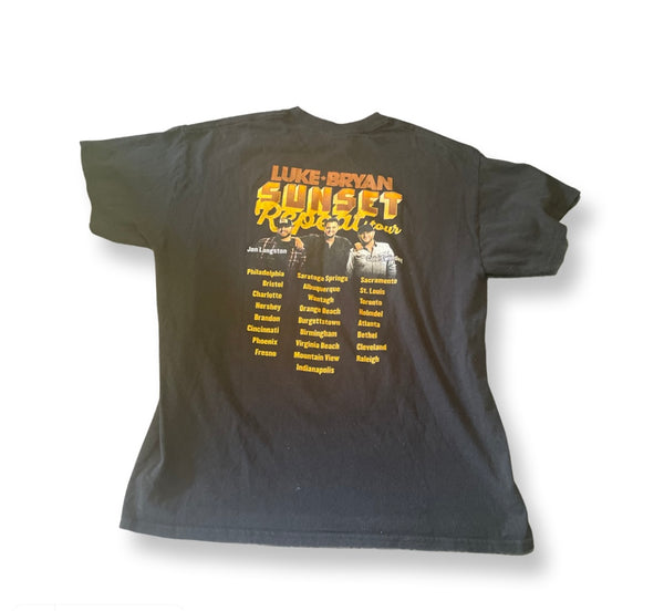 (L) Luke Bryan Graphic Tour Tee