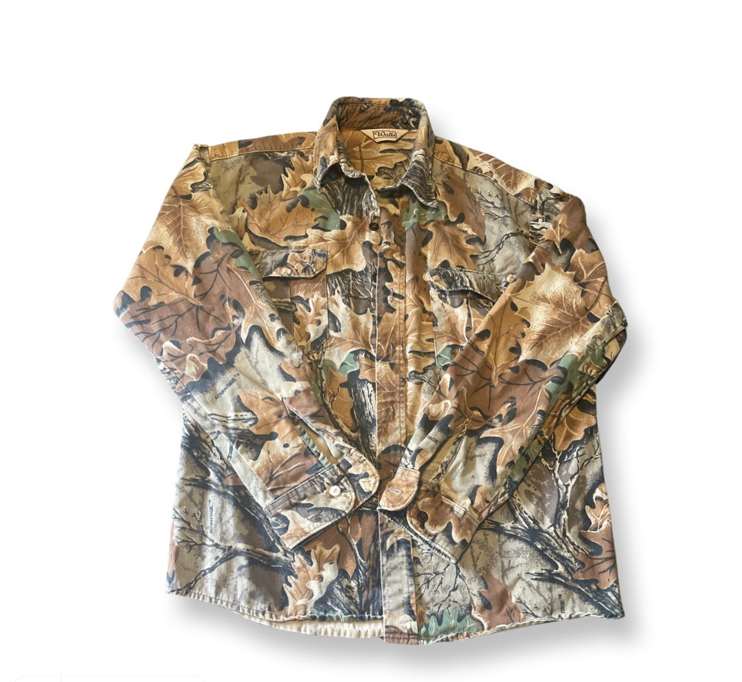 (L) Woodland Camo Button Up