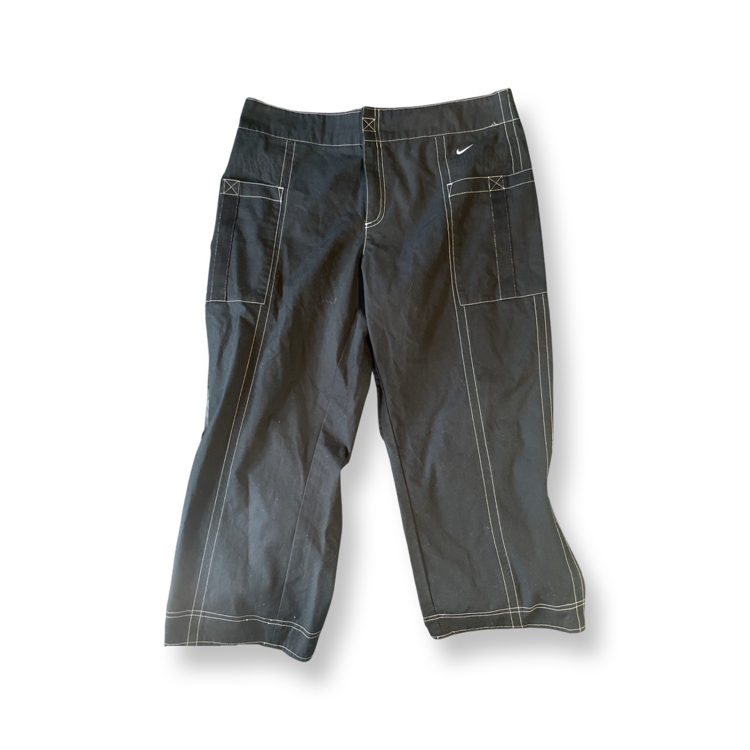 (M) Black Nike Corduroy Pants
