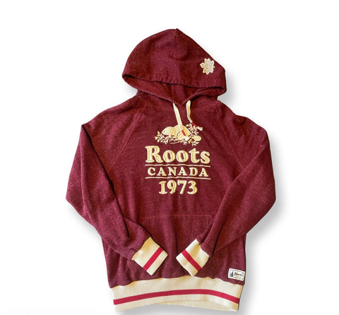 (M) Vintage Canadian “Roots” hoodie