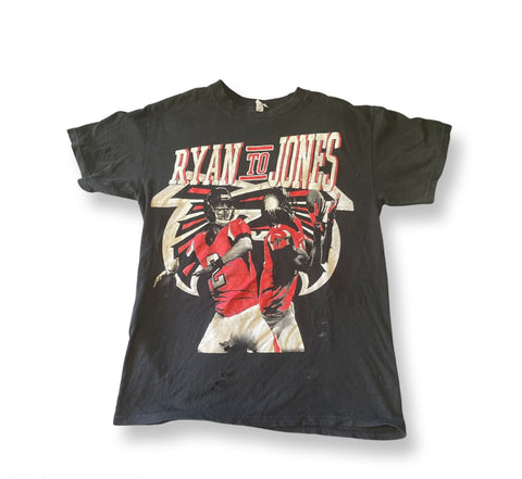 (M) Falcons “Dynamic Duo” Graphic Tee